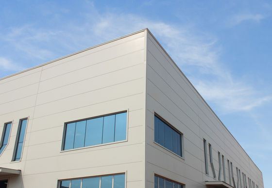 ছাদ এবং নির্মাণের জন্য এয়ারটাইটনেস/জলনিরোধকতা এবং তাপ নিরোধক সহ উচ্চ শক্তি সম্পন্ন পিইউ স্যান্ডউইচ প্যানেল