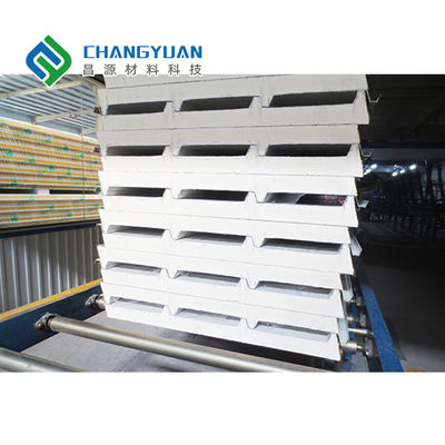 PU / PIR আইসোলেটেড প্যানেলগুলি ছাদ আইসোলেশনের জন্য নিখুঁত সমাধান