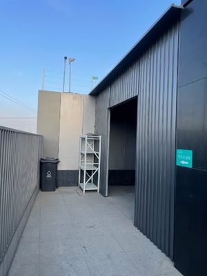 তাপ নিরোধক জন্য 950 মিমি প্রস্থের কাস্টমাইজযোগ্য ওজন এবং রঙের সাথে আল-এমজি-এমএন খাদ গ্রেটওয়াল রুফ প্যানেল