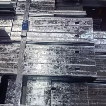 সি-আকৃতির ইস্পাত পুরলিন ইস্পাত জিআই ইস্পাত মেটাল বিল্ডিং পুরলিন জেড ইস্পাত প্রোফাইল সি ইস্পাত প্রোফাইল